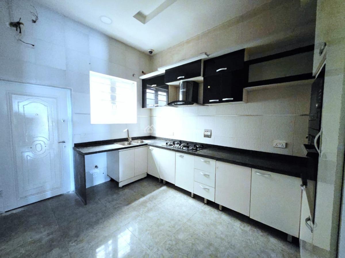 Beautiful Spacious and Neat 4 Bedroom Semi Detached Duplex with Bq, Apapa, Lagos, Semi-detached Duplex for Rent