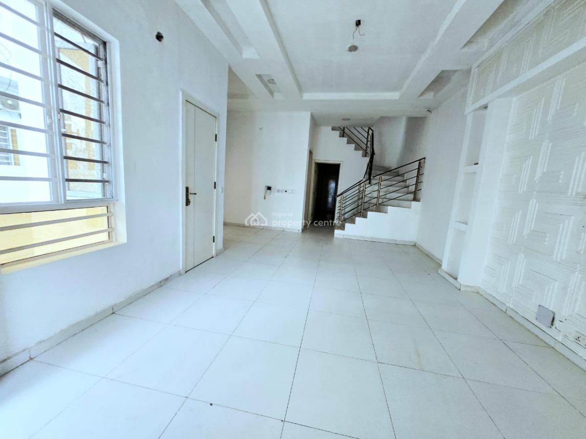 Beautiful Spacious and Neat 4 Bedroom Semi Detached Duplex with Bq, Apapa, Lagos, Semi-detached Duplex for Rent