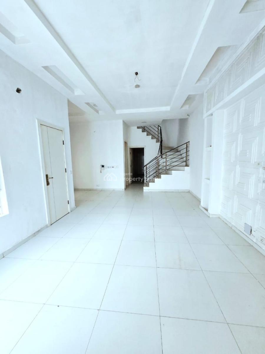 Beautiful Spacious and Neat 4 Bedroom Semi Detached Duplex with Bq, Apapa, Lagos, Semi-detached Duplex for Rent