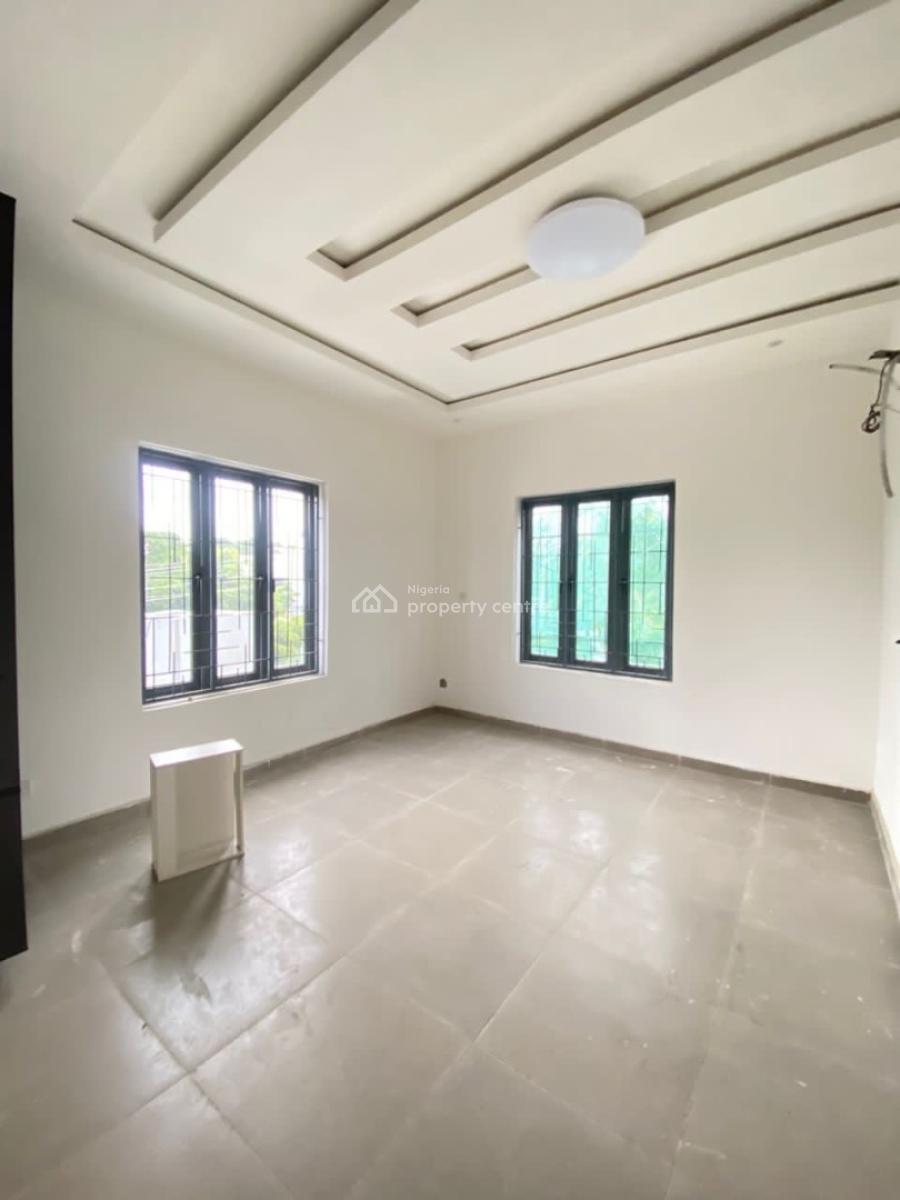 4bedroom Duplex with a Bq, Lekki Phase 1, Lekki, Lagos, Terraced Duplex for Rent