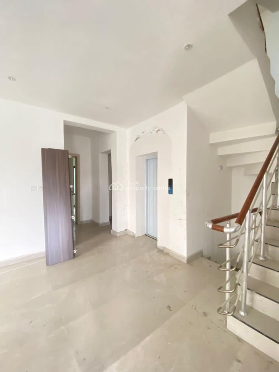 4bedroom Duplex with a Bq, Lekki Phase 1, Lekki, Lagos, Terraced Duplex for Rent