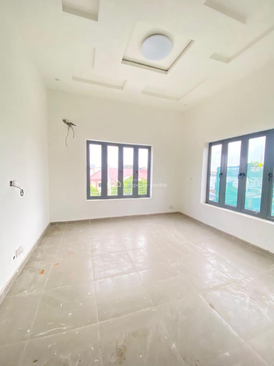 4bedroom Duplex with a Bq, Lekki Phase 1, Lekki, Lagos, Terraced Duplex for Rent
