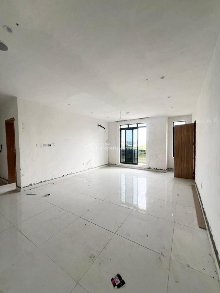 Luxury 2 Bedroom Serviced Apartment in a Secure Estate, Ologolo, Lekki, Lagos, Flat / Apartment for Sale