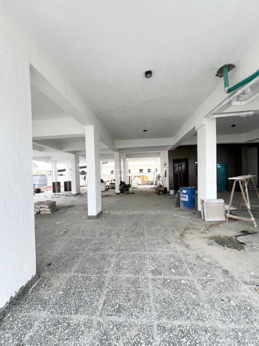 Luxury 2 Bedroom Serviced Apartment in a Secure Estate, Ologolo, Lekki, Lagos, Flat / Apartment for Sale