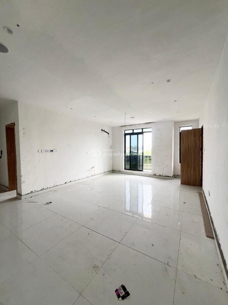 Luxury 2 Bedroom Serviced Apartment in a Secure Estate, Ologolo, Lekki, Lagos, Flat / Apartment for Sale