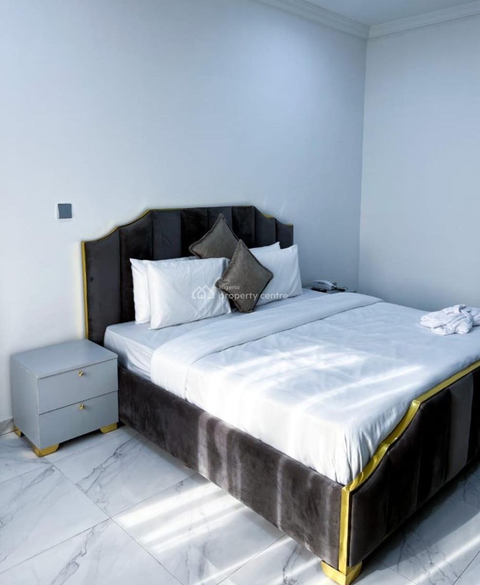 Luxury 3 Bedroom Apartment with Bq, Off Ahmadu Bello Way, Victoria Island (vi), Lagos, Flat / Apartment for Rent