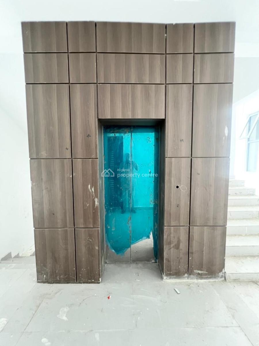 Adorable 2 Bedroom Serviced Apartment + Gym & Pool in a Secure Estate, Osapa London, Lekki, Lagos, Flat / Apartment for Sale