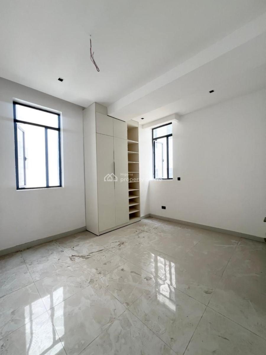 Adorable 2 Bedroom Serviced Apartment + Gym & Pool in a Secure Estate, Osapa London, Lekki, Lagos, Flat / Apartment for Sale