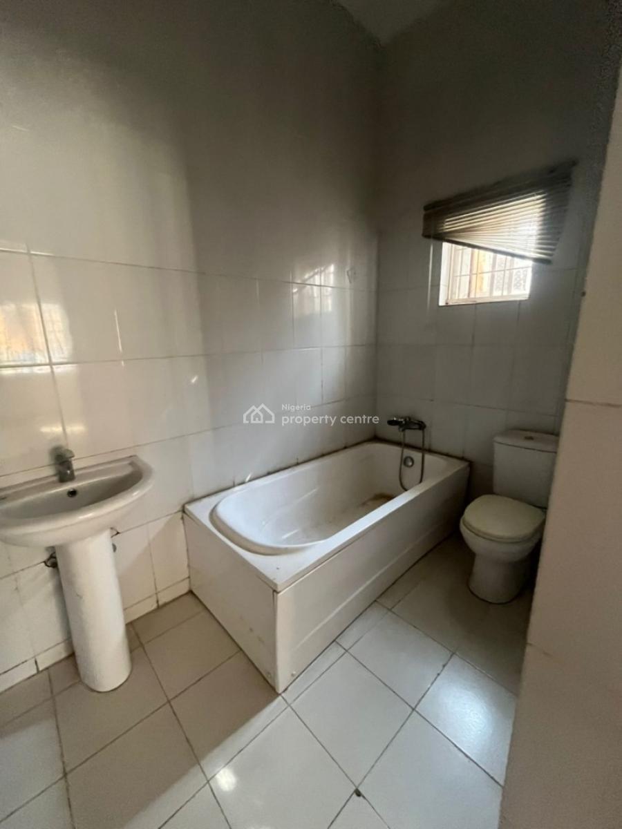 Standard 3bedroom Flat on The Ground Floor Along a Tarred Road, Jahi, Abuja, Flat / Apartment for Rent