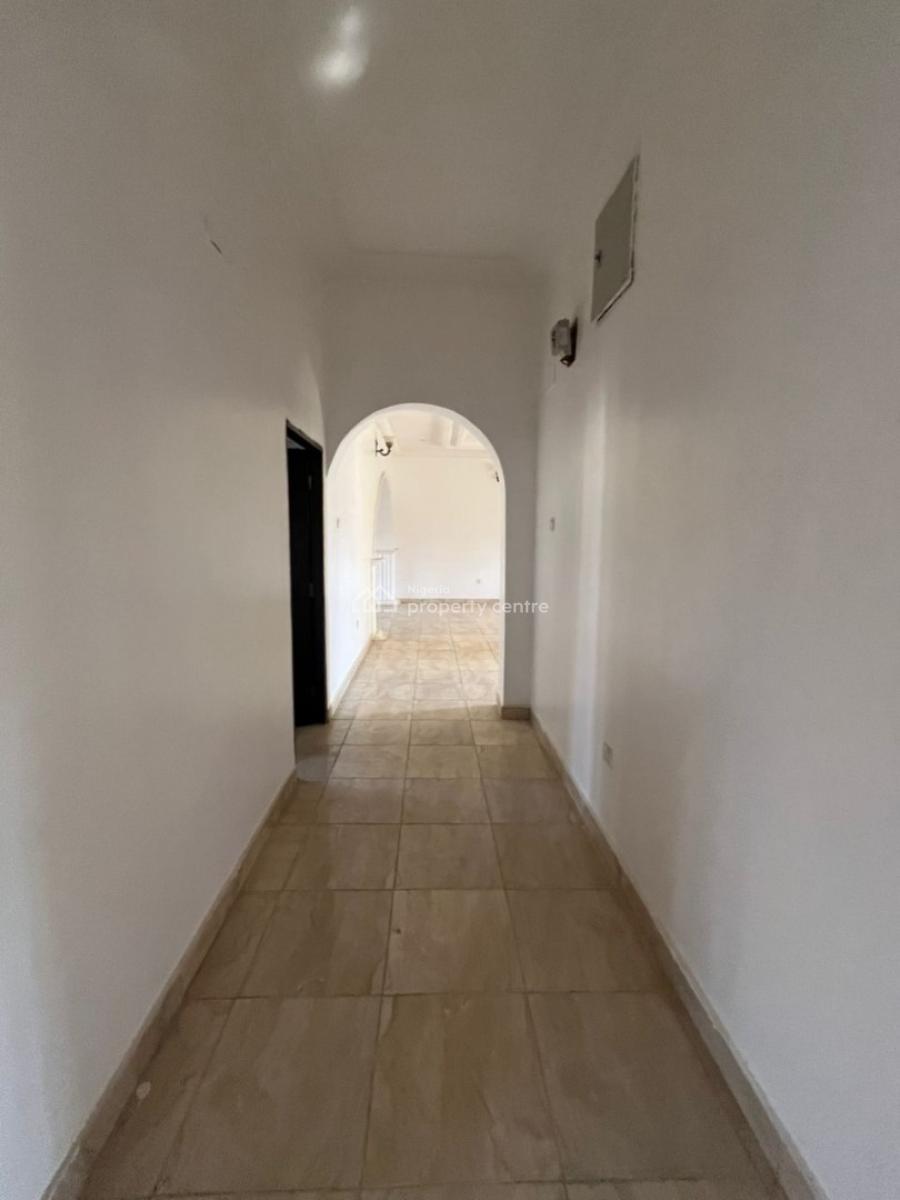 Standard 3bedroom Flat on The Ground Floor Along a Tarred Road, Jahi, Abuja, Flat / Apartment for Rent