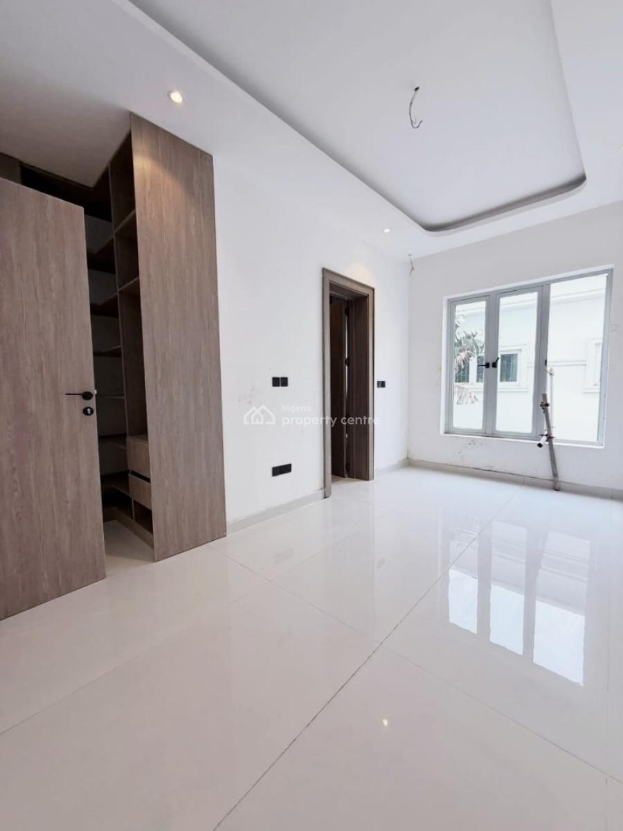 Luxury Brand New 2 Bedroom Apartment, Lekki Phase 1, Lekki, Lagos, Flat / Apartment for Sale