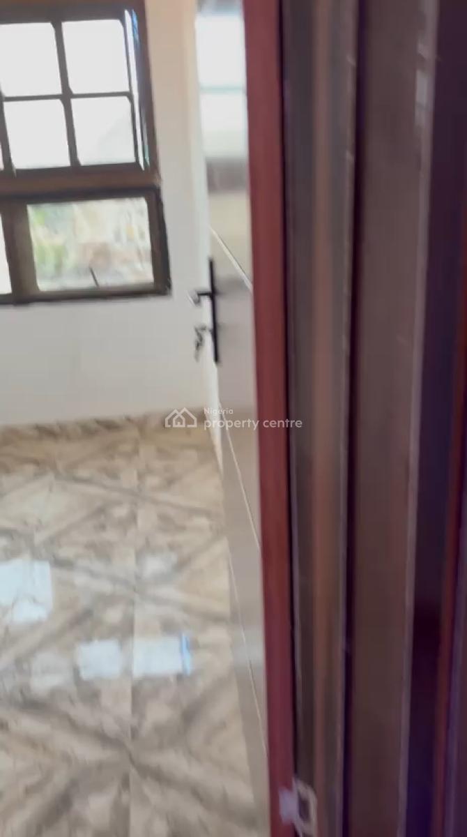 Spacious 2bedroom Apartment, Omole Phase 2, Ikeja, Lagos, Flat / Apartment for Rent