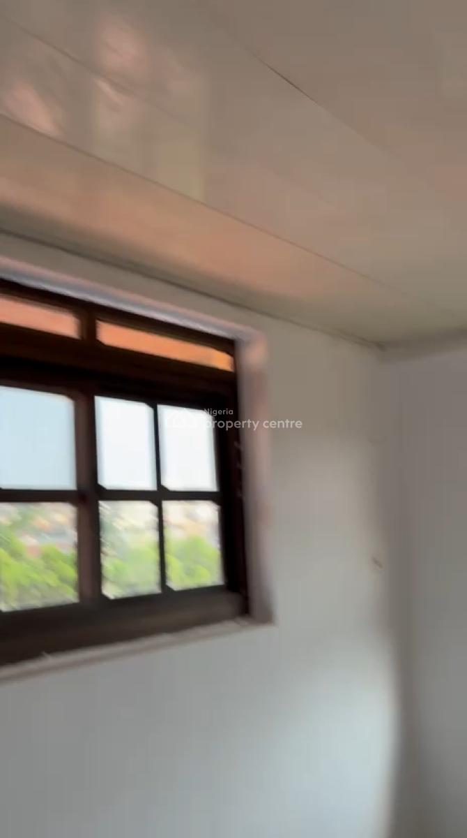 Spacious 2bedroom Apartment, Omole Phase 2, Ikeja, Lagos, Flat / Apartment for Rent