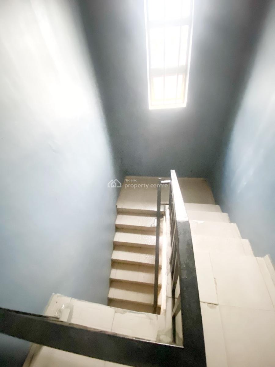 Luxury 2 Bedroom Flat, Extension, Omole Phase 2, Ikeja, Lagos, Flat / Apartment for Rent