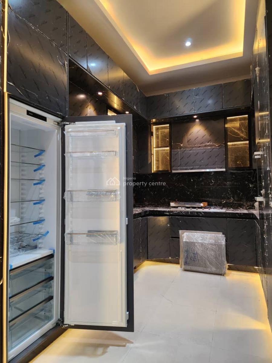 Smart 5 Bedroom Fully Detached Located in Lekki Phase 1, Freedom Way., Lekki Phase 1, Lekki, Lagos, Detached Duplex for Sale