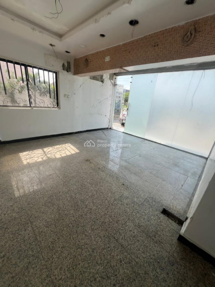 Lovely Shop Space (ground Floor), Lekki Phase 1, Lekki, Lagos, Shop for Rent