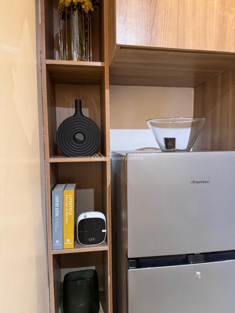 Luxury 1 Bedroom Apartment, Off Freedom Way, Lekki Phase 1, Lekki, Lagos, Flat / Apartment for Sale