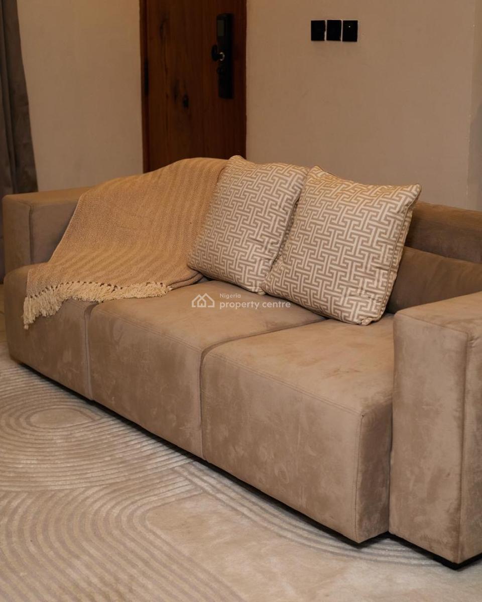 Luxury 1 Bedroom Apartment, Off Freedom Way, Lekki Phase 1, Lekki, Lagos, Flat / Apartment for Sale