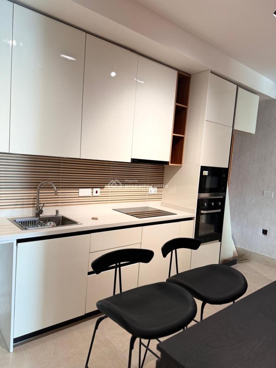 Luxury 1 Bedroom Apartment, Off Freedom Way, Lekki Phase 1, Lekki, Lagos, Flat / Apartment for Sale
