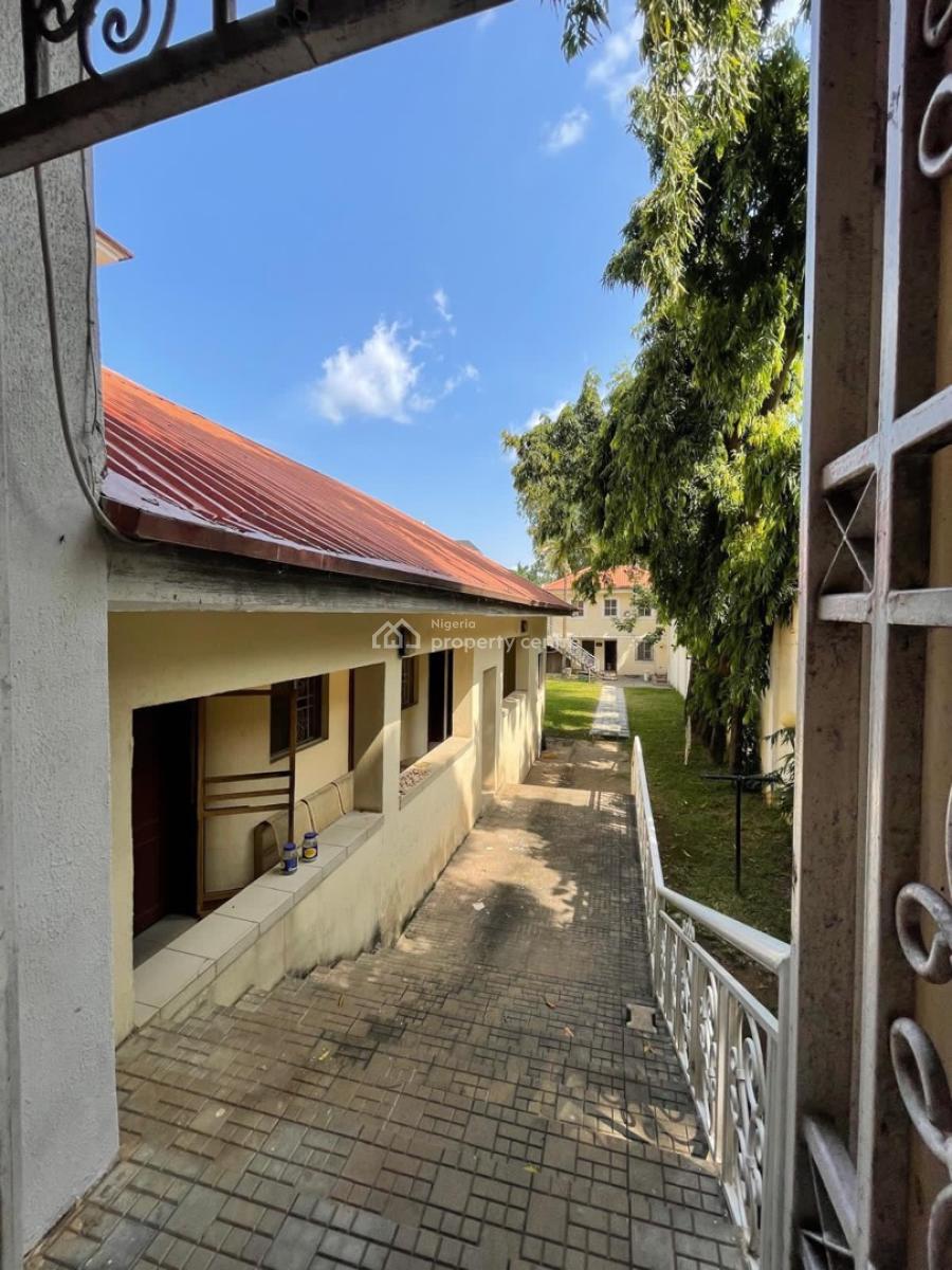 9 Bedrooms Detached Mansion,6rooms Bq/chalet, Office/residential Use, Maitama District, Abuja, Detached Duplex for Rent