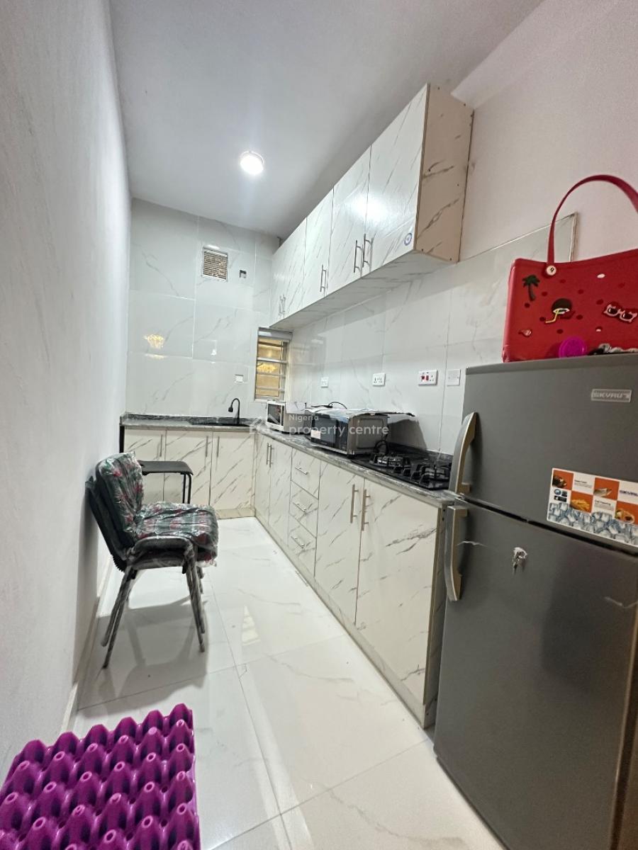 Fully Furnished 1 Bedroom Apartment, Lcc, Lekki, Lagos, Flat / Apartment Short Let