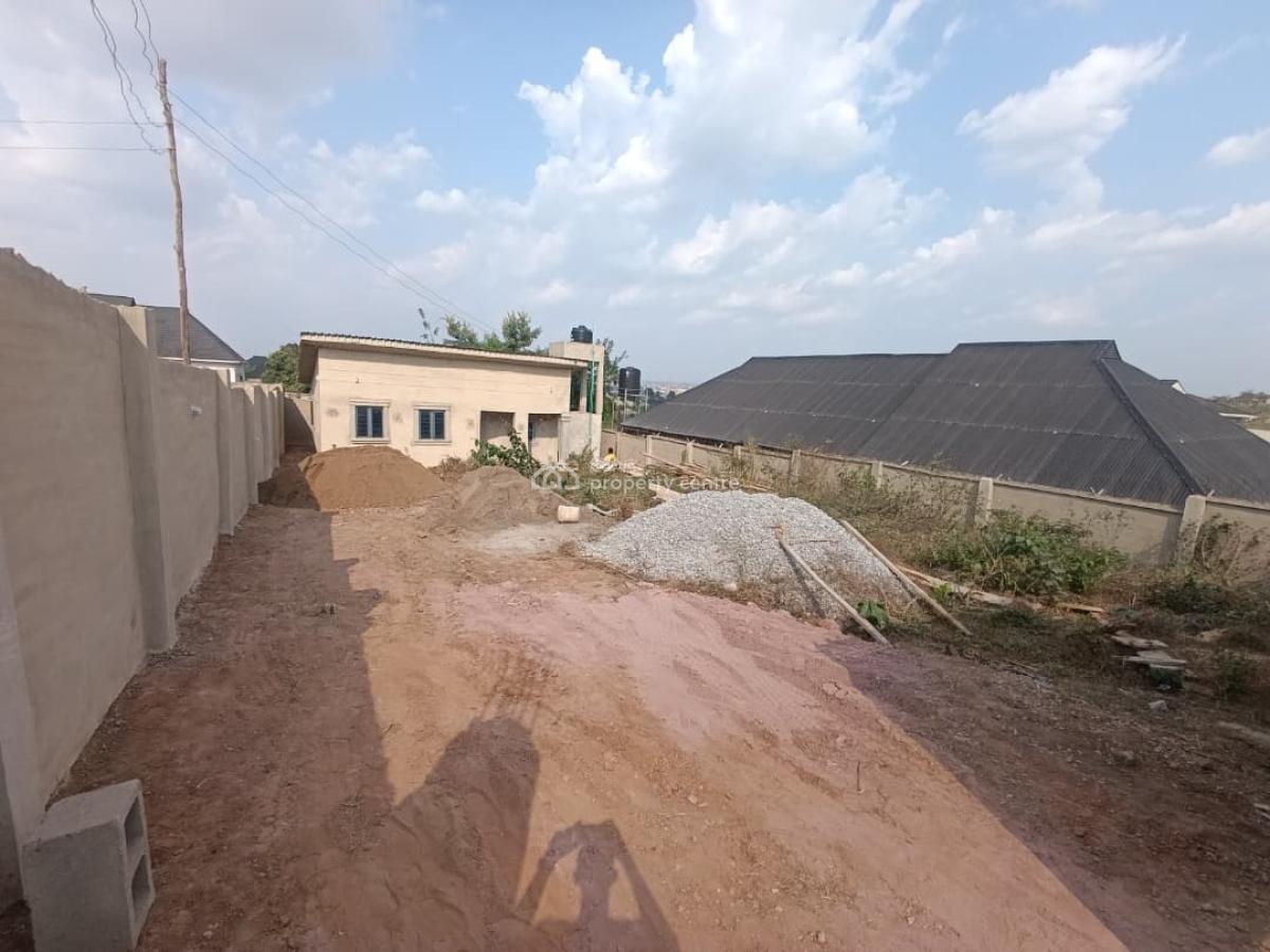 a New 2 Bedroom  with Foundation Level 4 Bedroom, Highflyer, Idi-ahun, Elebu, Ibadan, Oyo, Detached Bungalow for Sale