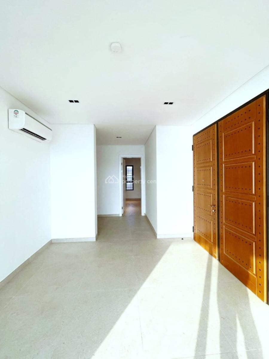 Waterfront 6 Bedroom Detached Home on Three Floors + Rooftop Terrace., Banana Island, Ikoyi, Lagos, Detached Duplex for Sale