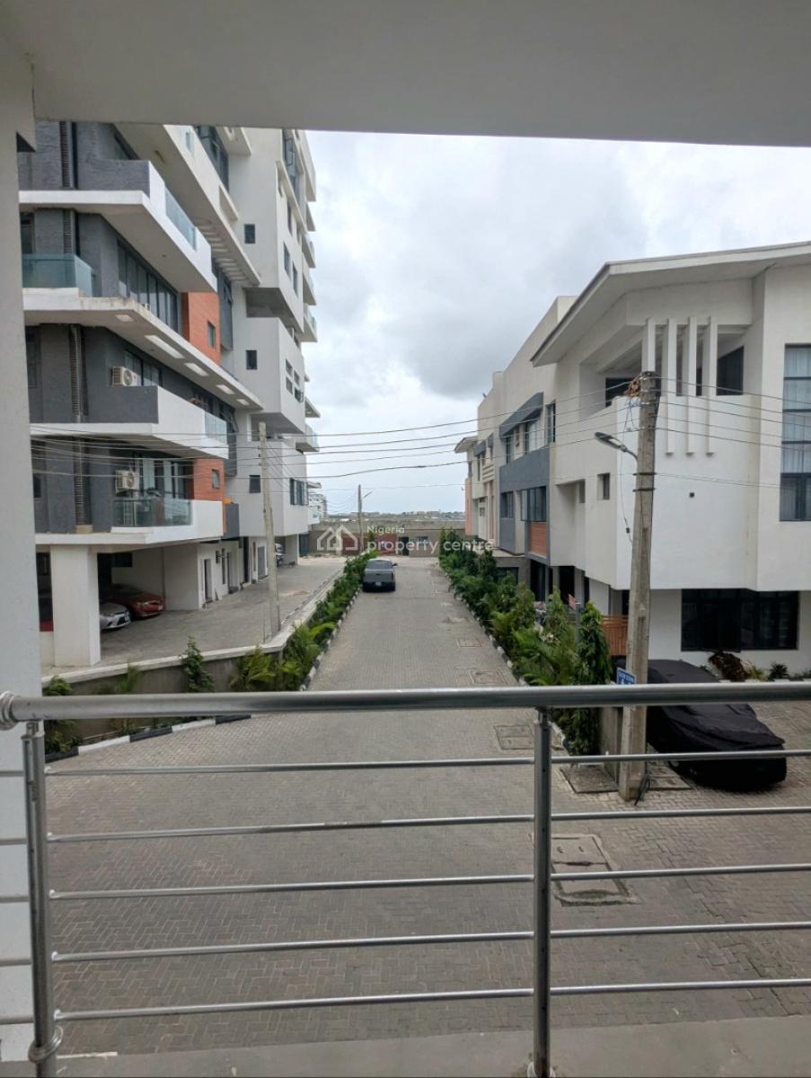4 Bedroom Semi Detached Terrace, Off Freedom Way, Lekki Phase 1, Lekki, Lagos, House for Sale