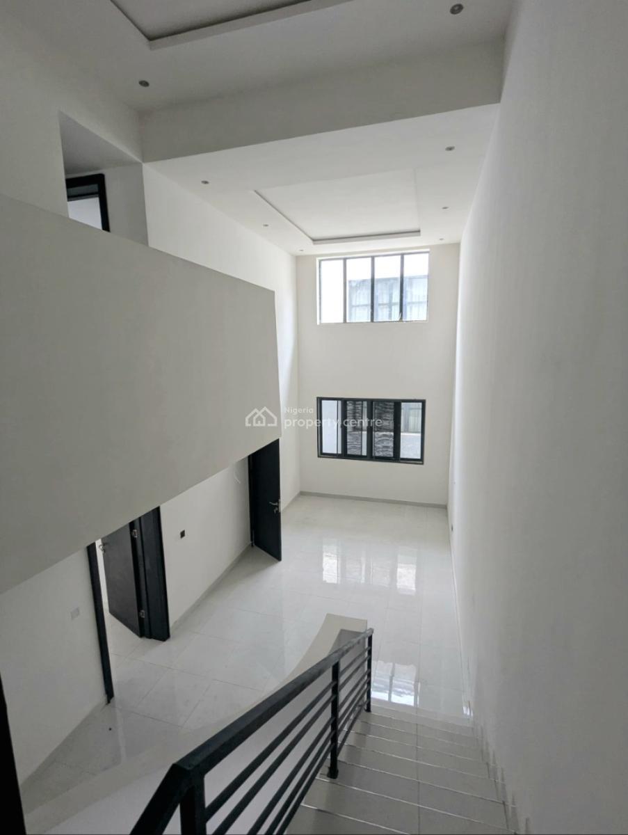 4 Bedroom Semi Detached Terrace, Off Freedom Way, Lekki Phase 1, Lekki, Lagos, House for Sale