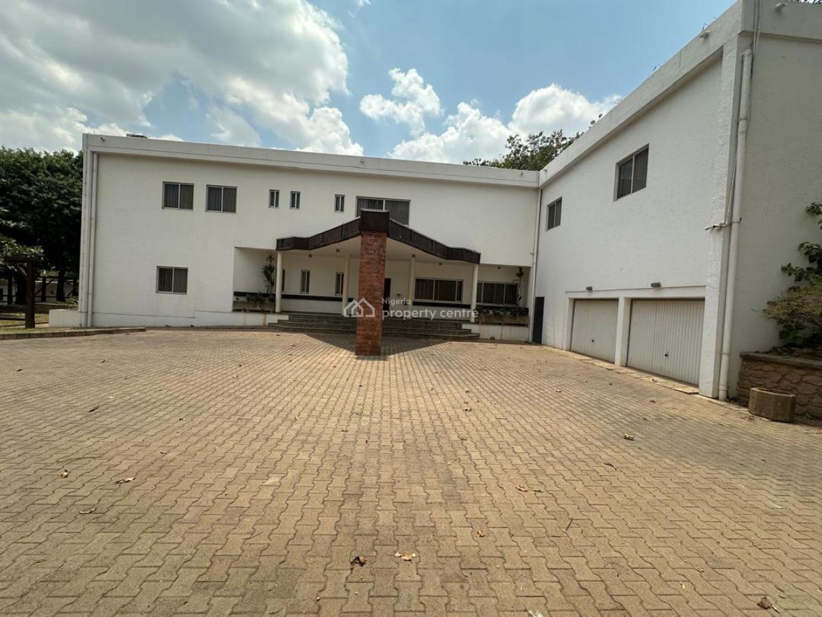 Massive 5 Bedrooms Detached Serviced Duplex,2room Bq,good for Office, Maitama District, Abuja, Detached Duplex for Rent