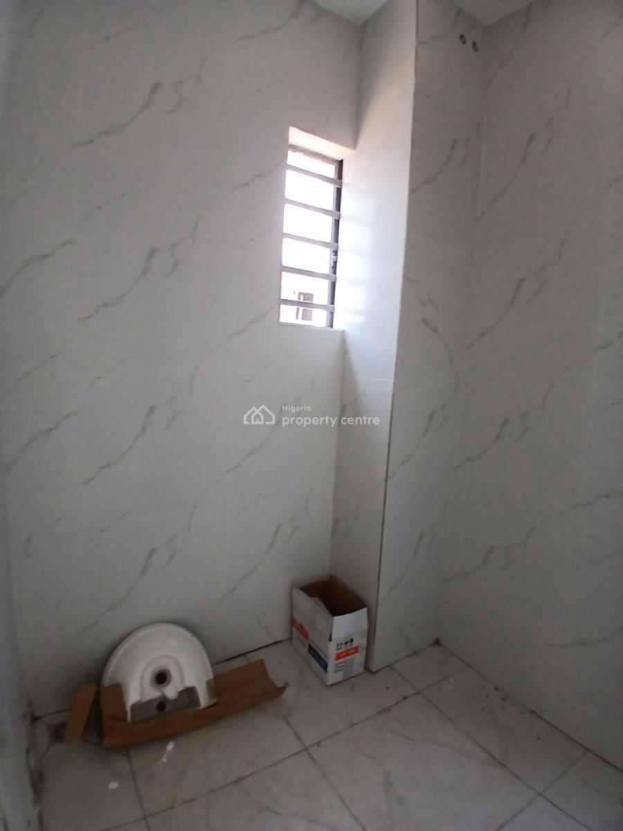 Newly Built 2 Bedroom En-suite Flat, Ikate, Lekki, Lagos, Flat / Apartment for Sale