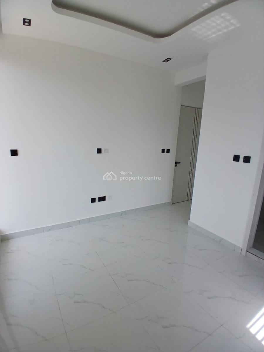 Newly Built 2 Bedroom En-suite Flat, Ikate, Lekki, Lagos, Flat / Apartment for Sale