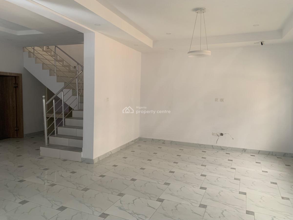 Executive Spacious 3 Bedroom & Bq Service Apartment, Ajah, Lagos, Flat / Apartment for Rent