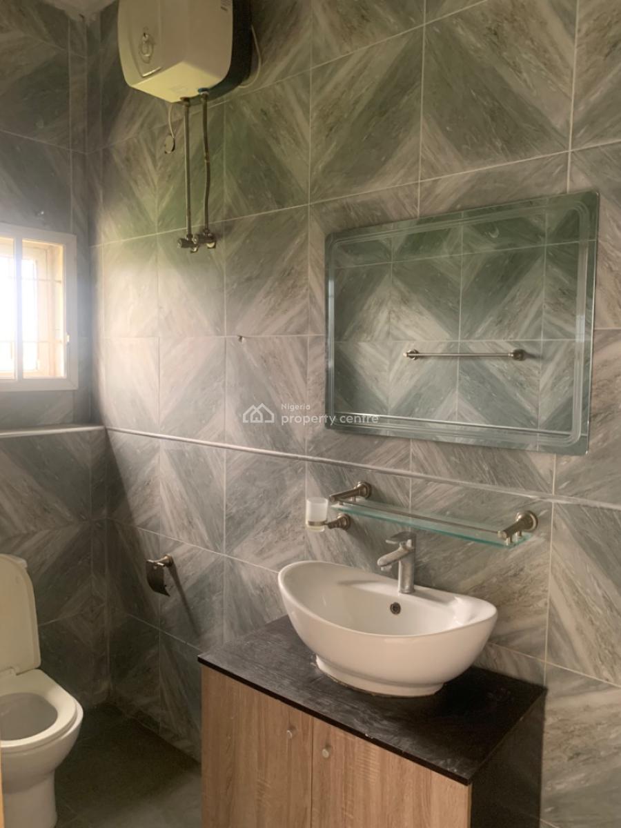 Executive Spacious 3 Bedroom & Bq Service Apartment, Ajah, Lagos, Flat / Apartment for Rent