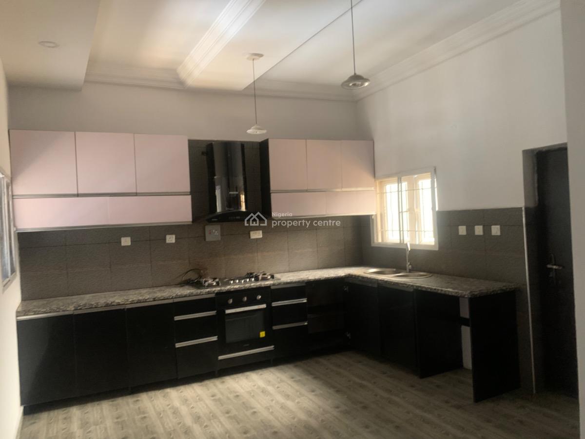 Executive Spacious 3 Bedroom & Bq Service Apartment, Ajah, Lagos, Flat / Apartment for Rent