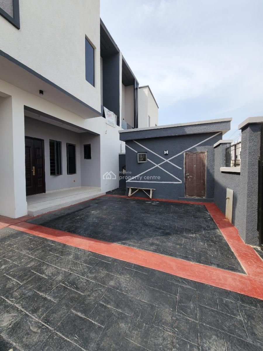 Nicely Built 4 Bedroom Semi Detached Duplex with Bq, Ajah, Lagos, Semi-detached Duplex for Sale
