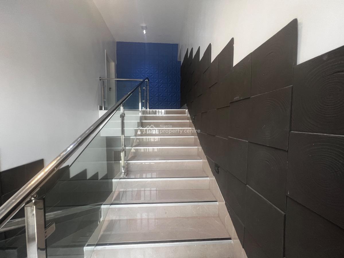 Luxury Furnished 5-bedroom Detached Duplex in Guzape, Guzape District, Abuja, Detached Duplex for Sale