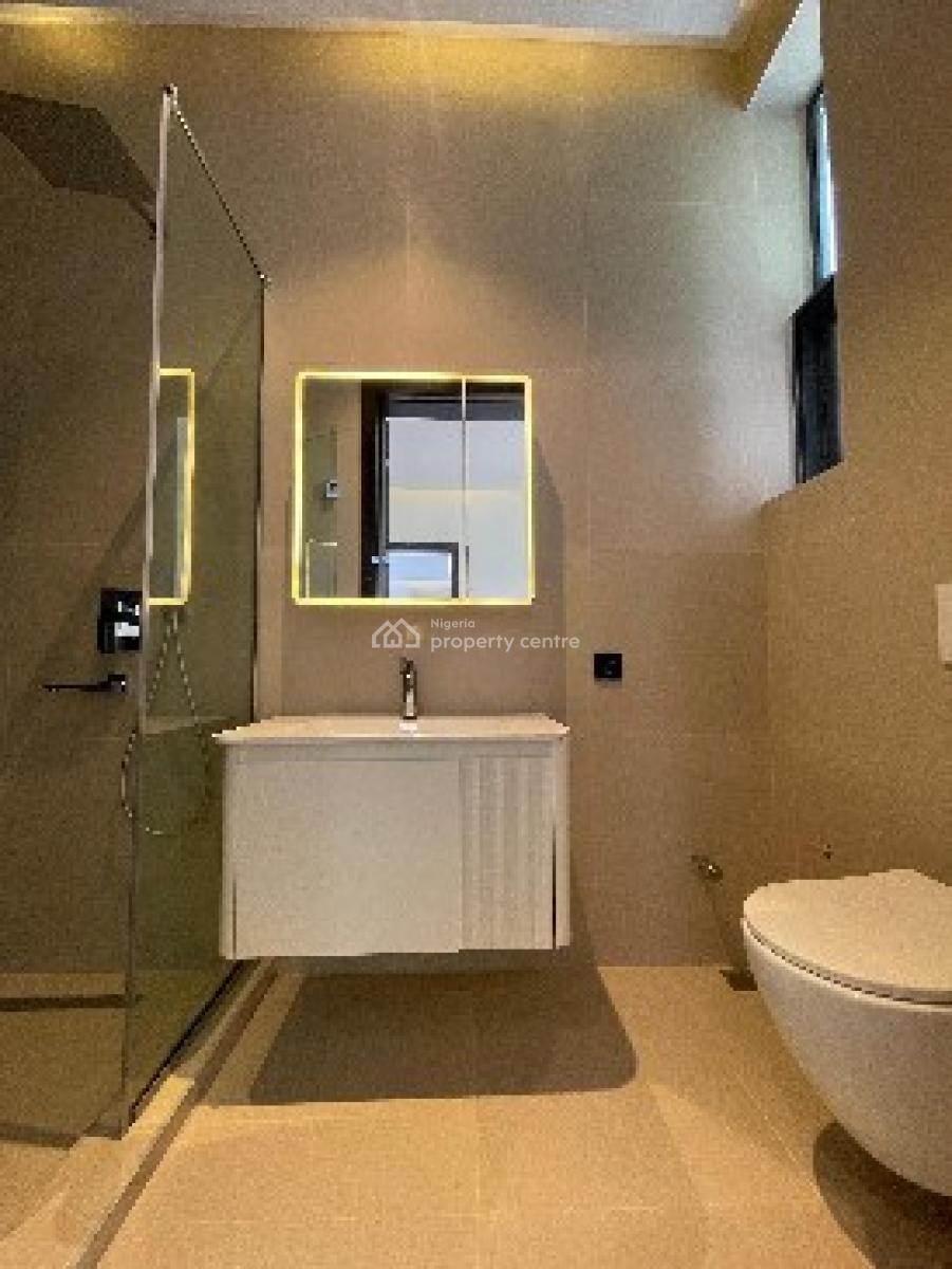 3 Bedroom + Bq, Lekki Phase 1, Lekki, Lagos, Flat / Apartment for Sale