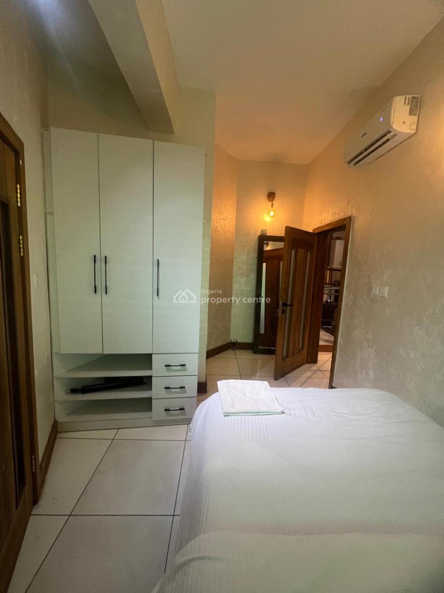 2 Bedroom Furnished Apartment, Lekki Phase 1, Lekki, Lagos, Flat / Apartment for Sale