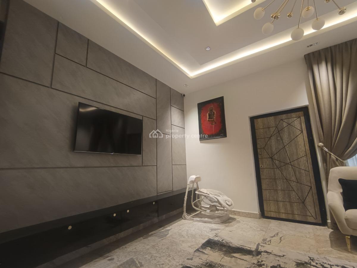 Luxury 4-bedroom Detached House with 2 Rooms Guest Chalet, Gaduwa, Abuja, Detached Duplex for Sale