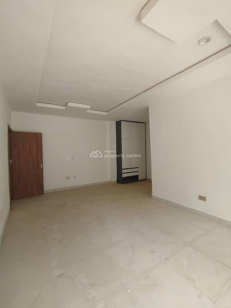 Amazing 5bedroom Semi-detached Duplex with 1room Bq in an Estate, Guzape District, Abuja, Semi-detached Duplex for Sale