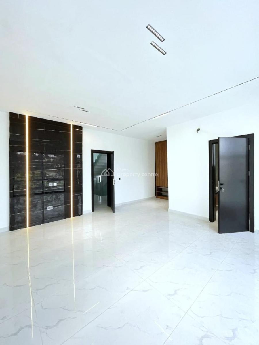 Contemporary 5 Bedroom Fully Detached Home with Swimming Pool,, Lekki Phase 1, Lekki, Lagos, Detached Duplex for Sale