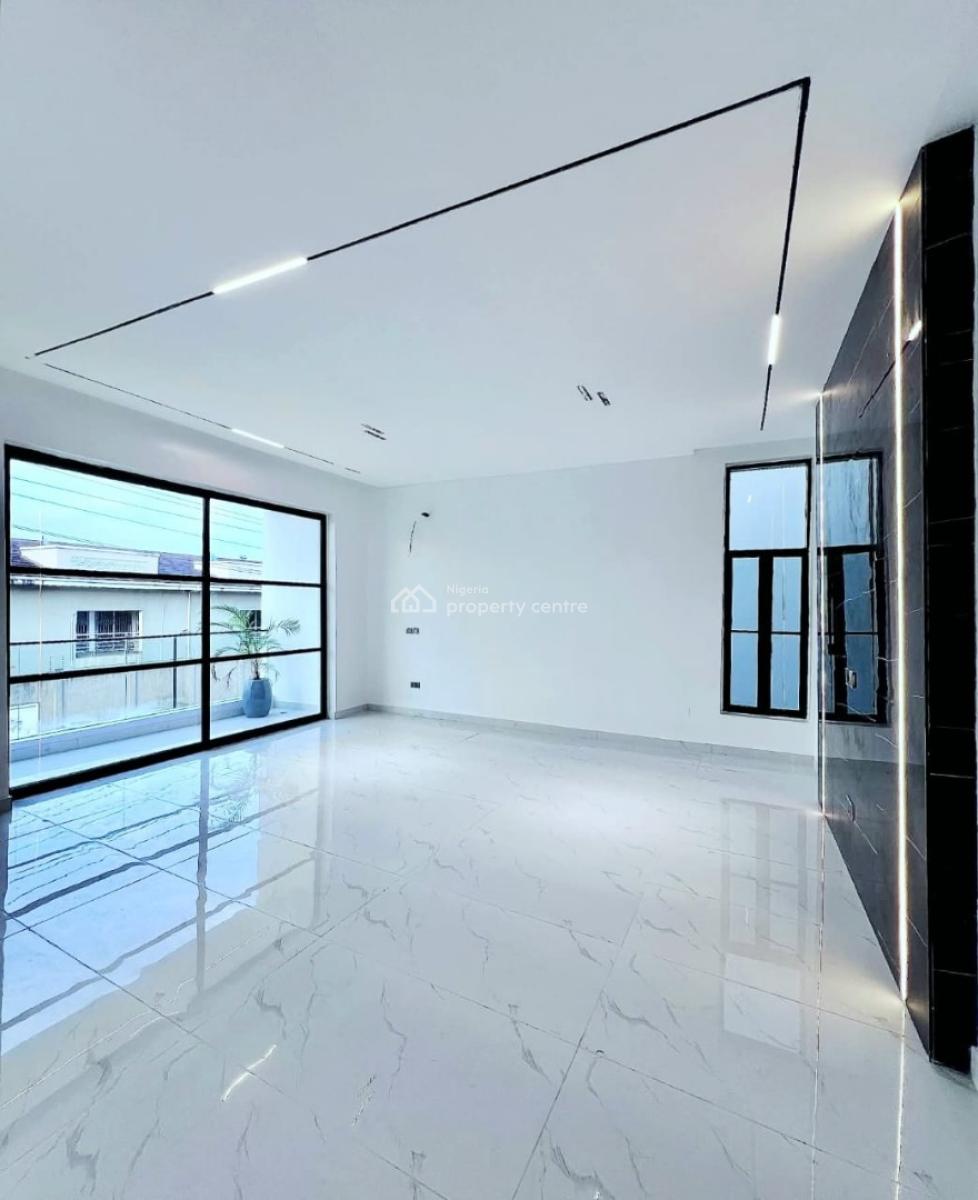 Contemporary 5 Bedroom Fully Detached Home with Swimming Pool,, Lekki Phase 1, Lekki, Lagos, Detached Duplex for Sale