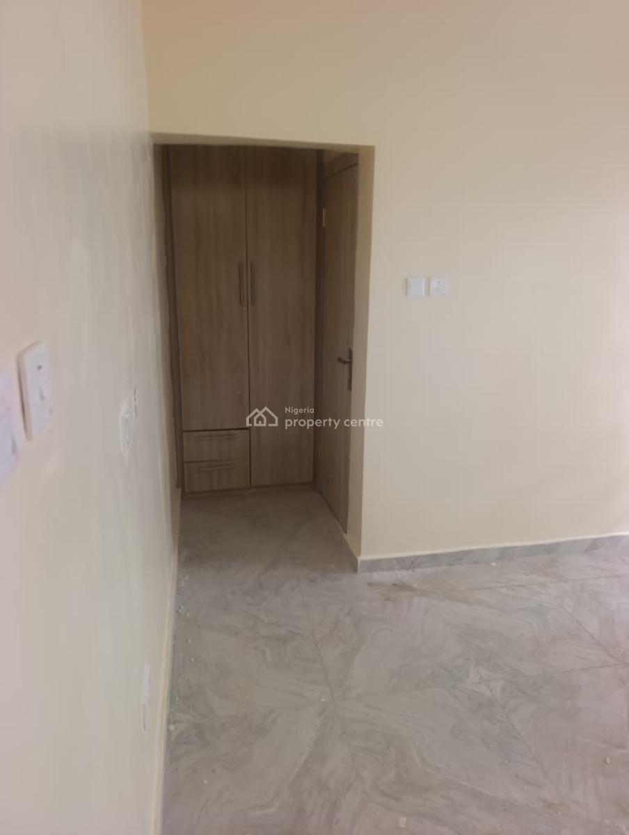 a New and Exquisite Units of 2 Bedroom Flats, Adeosun Estate, Akala Est, Akobo, Ibadan, Oyo, Flat / Apartment for Rent