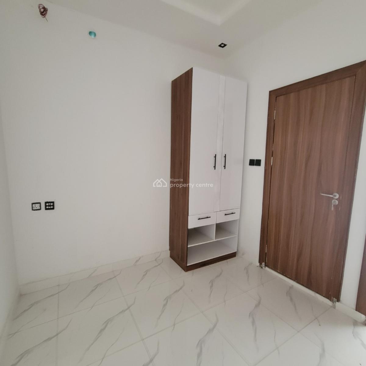 Exquisite 4bedroom Duplex with a Bq, Sangotedo, Ajah, Lagos, Terraced Duplex for Sale