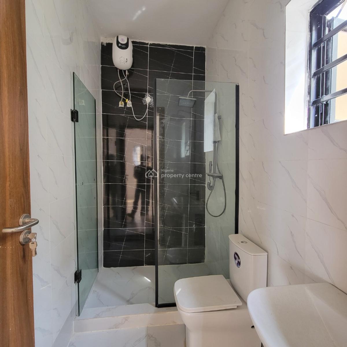 Exquisite 4bedroom Duplex with a Bq, Sangotedo, Ajah, Lagos, Terraced Duplex for Sale