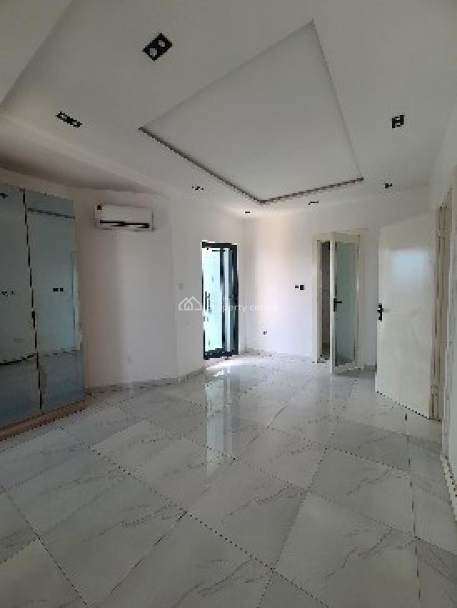 2 Bedroom Apartment, Ologolo, Lekki, Lagos, Flat / Apartment for Sale