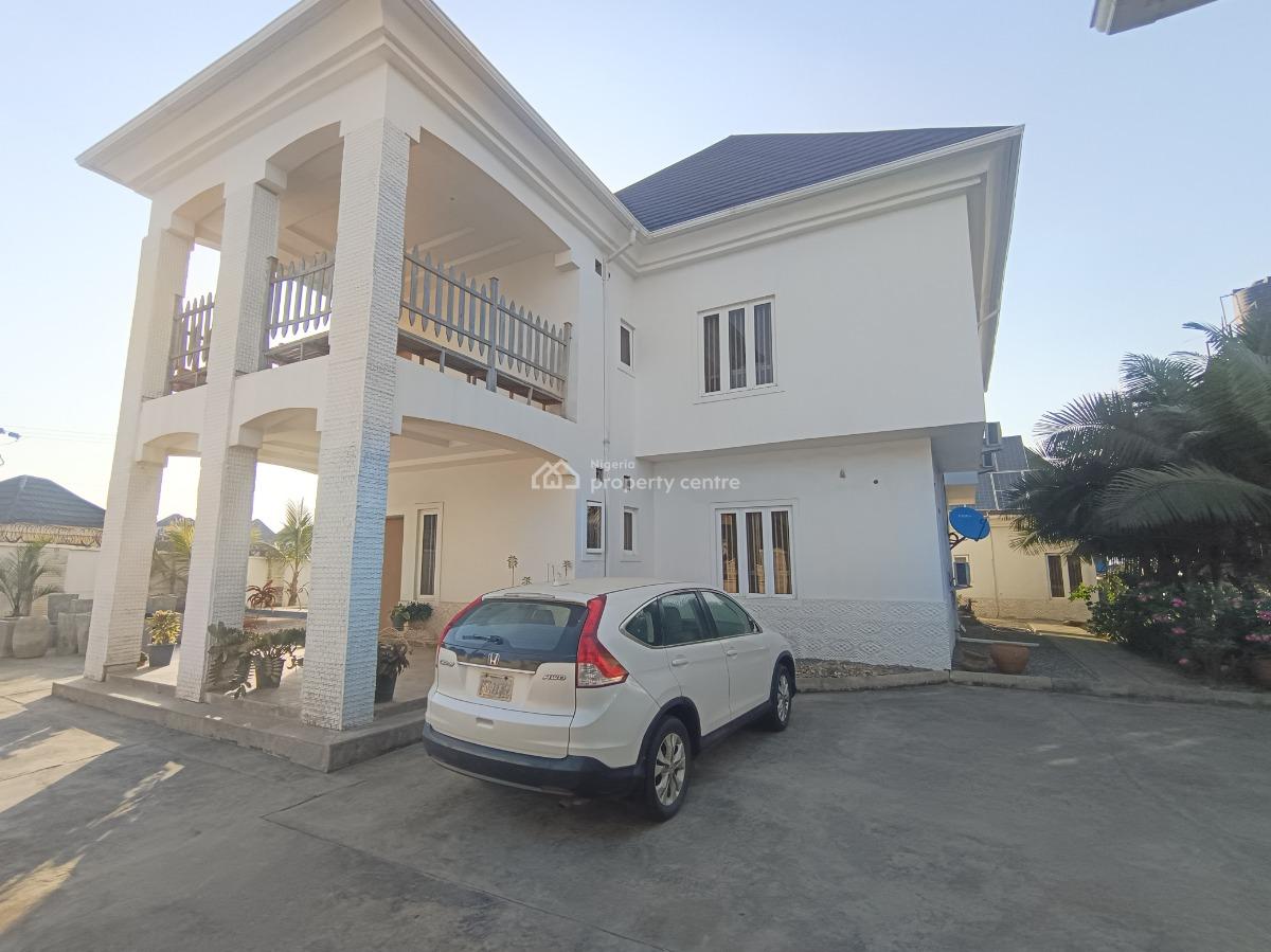 4-bedroom Detached House with 2 Rooms Guest Chalet and Swimming Pool, Galadimawa, Abuja, Detached Duplex for Rent