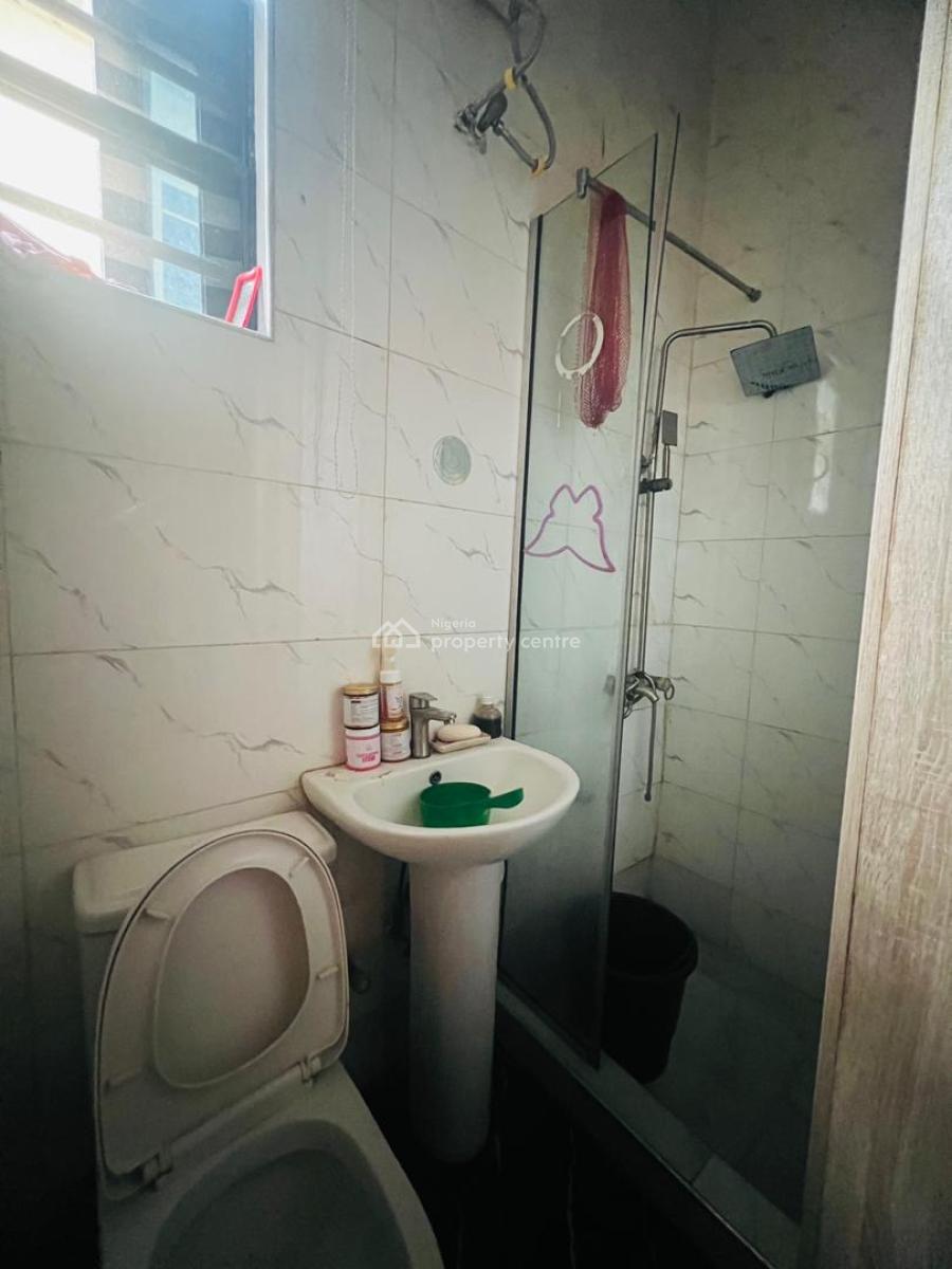 1 Bedrooms, Ikota, Lekki, Lagos, Self Contain (single Rooms) for Rent