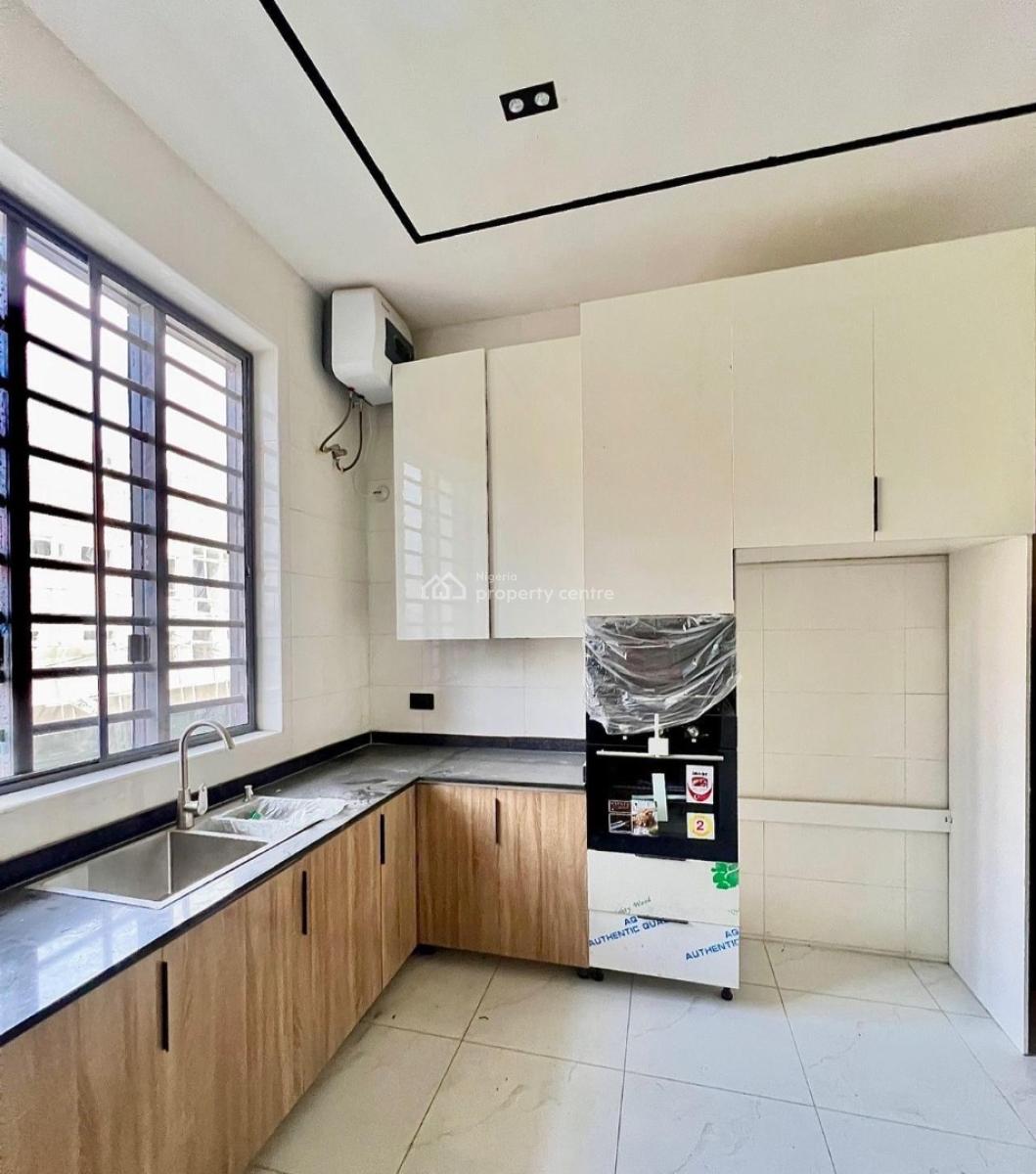 Fully Serviced 2 Bedroom Apartment, Ikate, Lekki, Lagos, Block of Flats for Sale